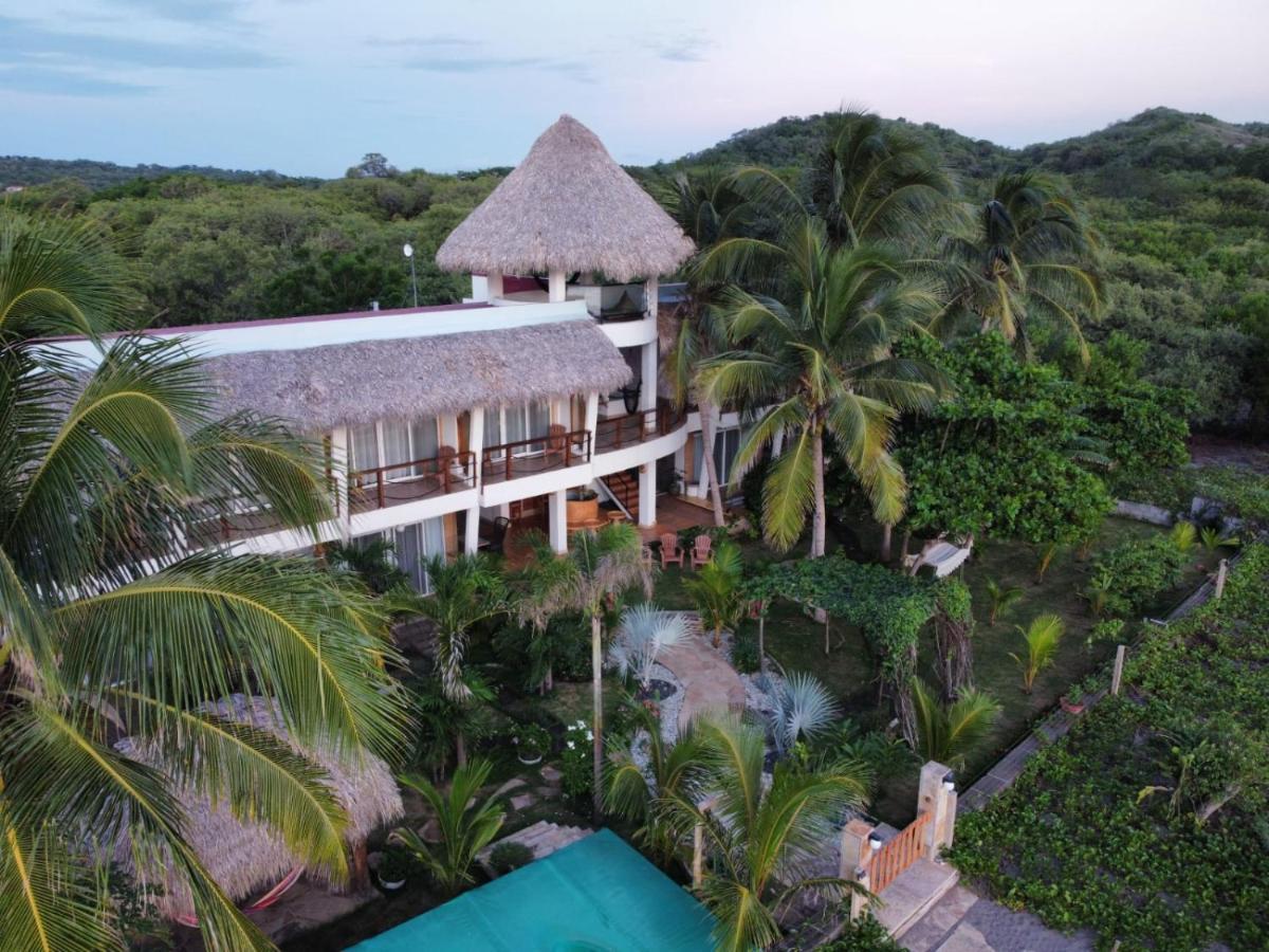 Alive Beach House Transito Buitenkant foto