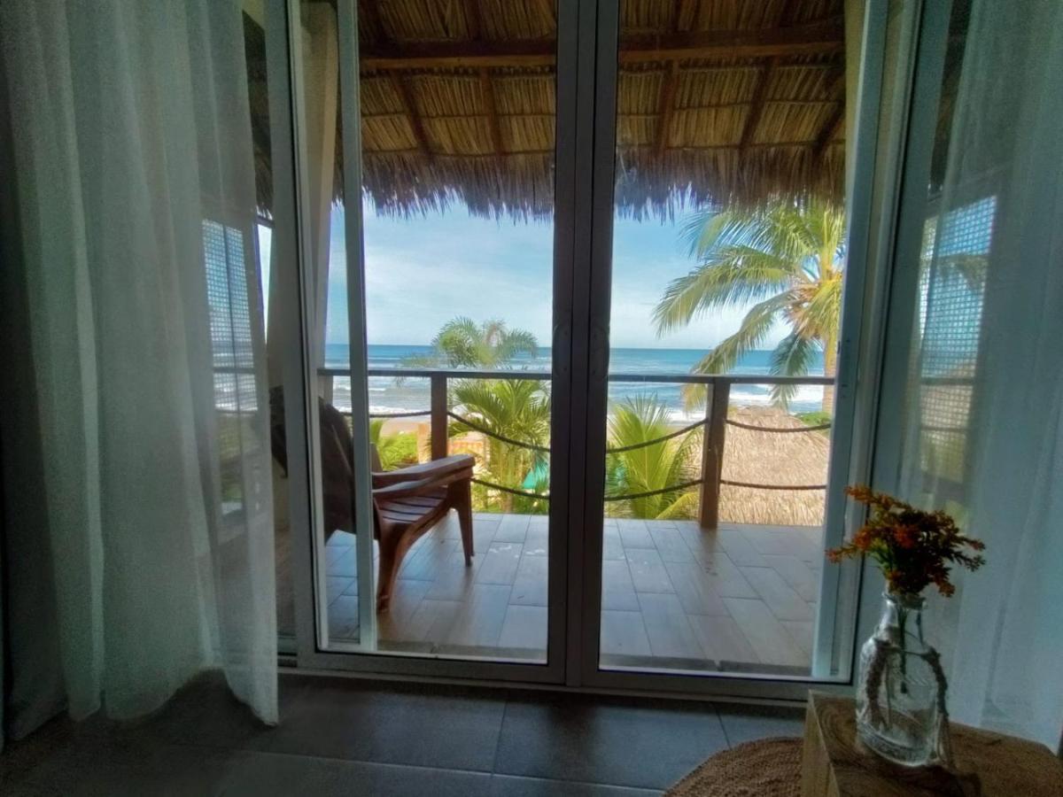 Alive Beach House Transito Buitenkant foto