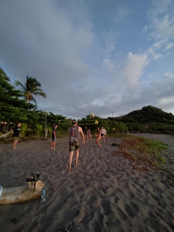 Alive Beach House Transito Buitenkant foto