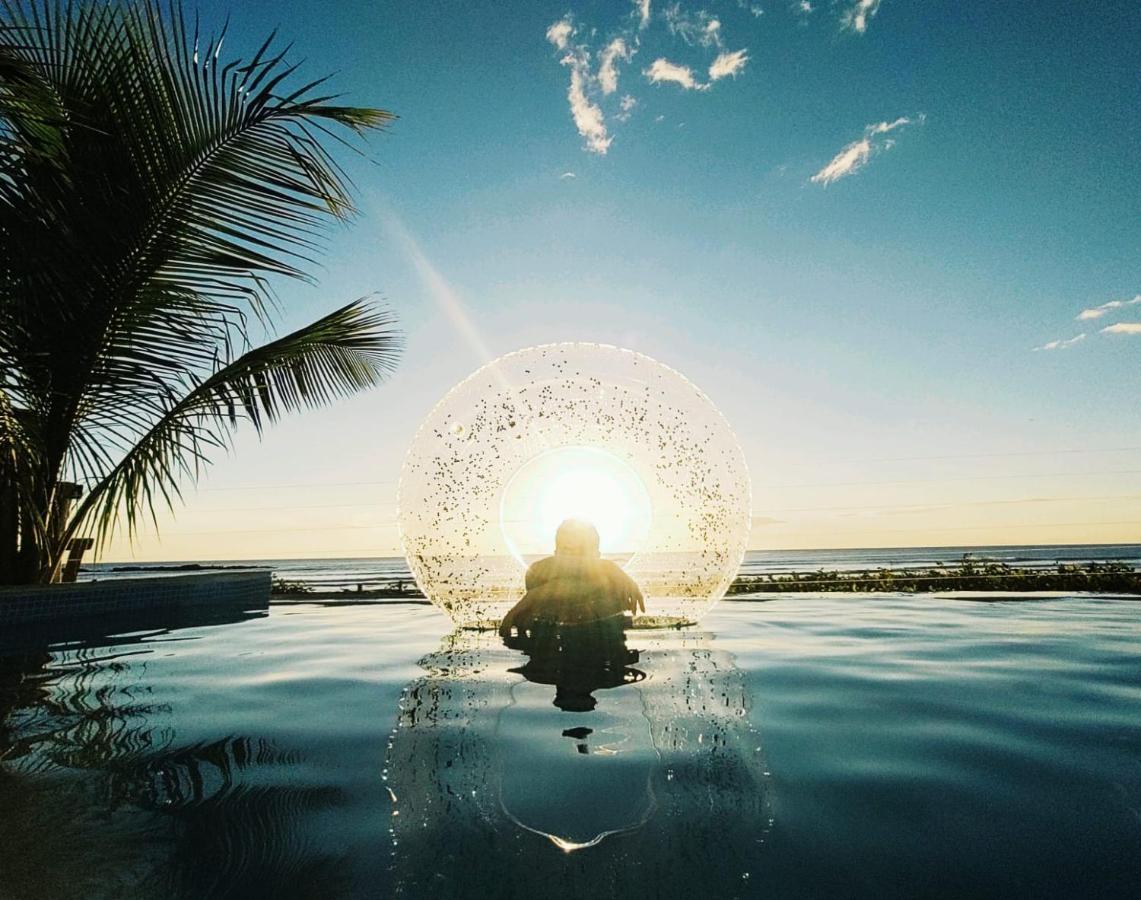 Alive Beach House Transito Buitenkant foto