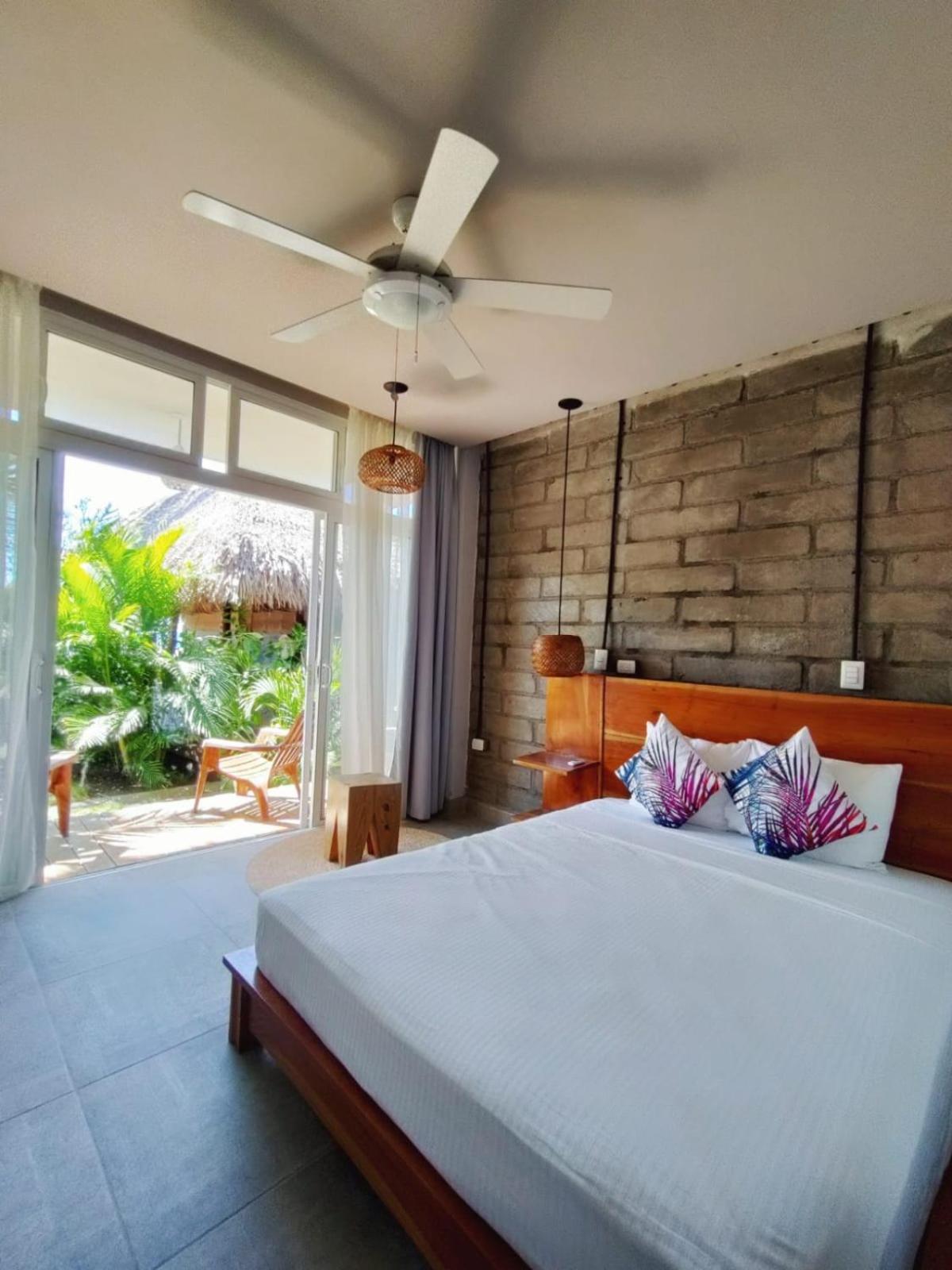 Alive Beach House Transito Buitenkant foto